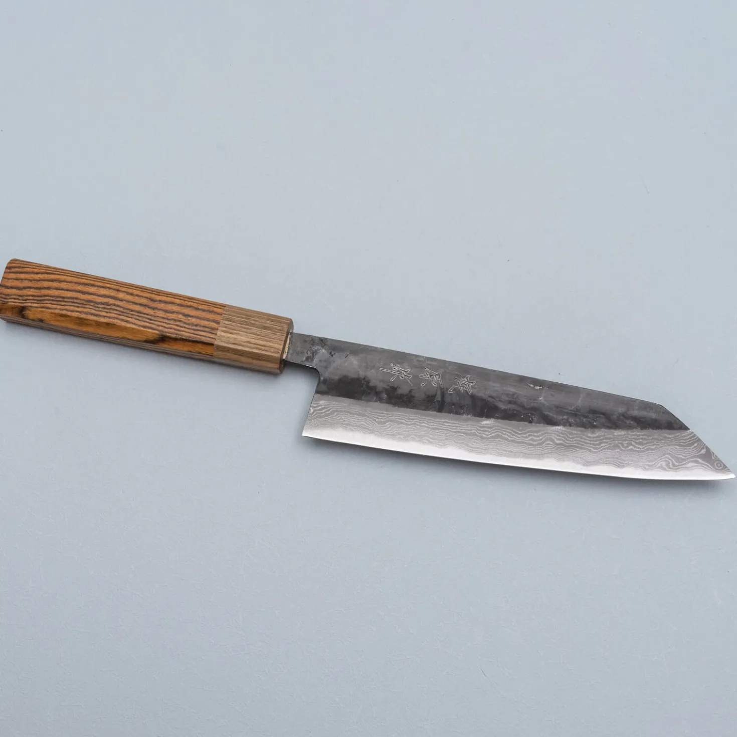 Tsutomu Kajiwara Damascus Bocote Bunka 18 cm