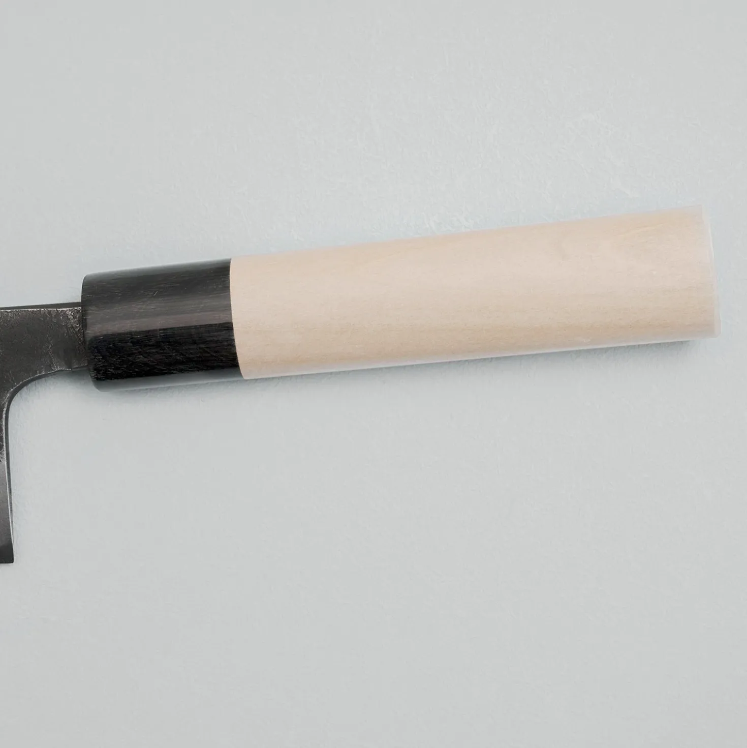 Wakui Machi Kurouchi V2 Santoku 16.5 cm