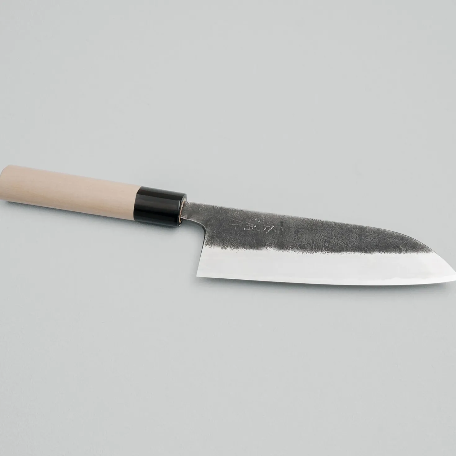 Wakui Machi Kurouchi V2 Santoku 16.5 cm