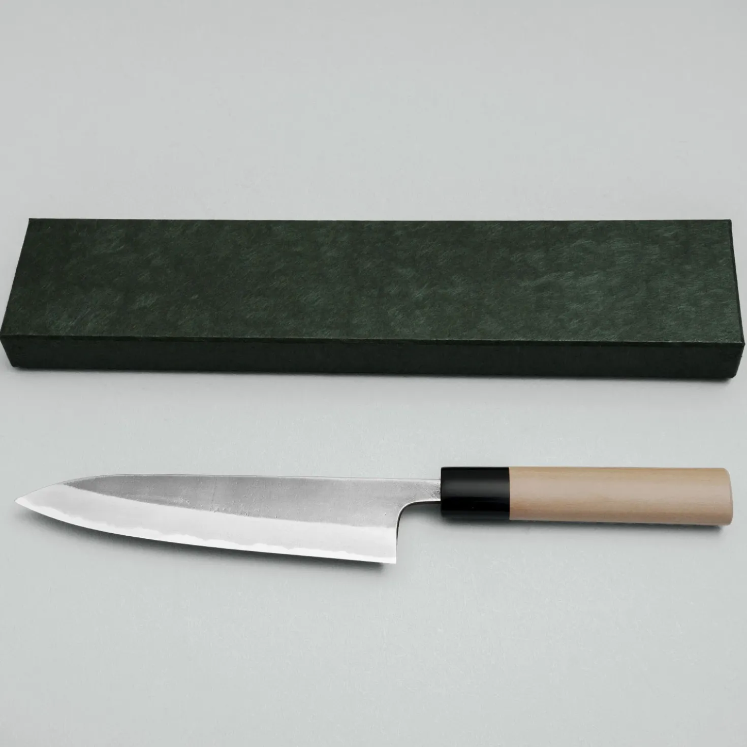 Wakui Shirogami #2 Kurouchi Gyuto 18 cm