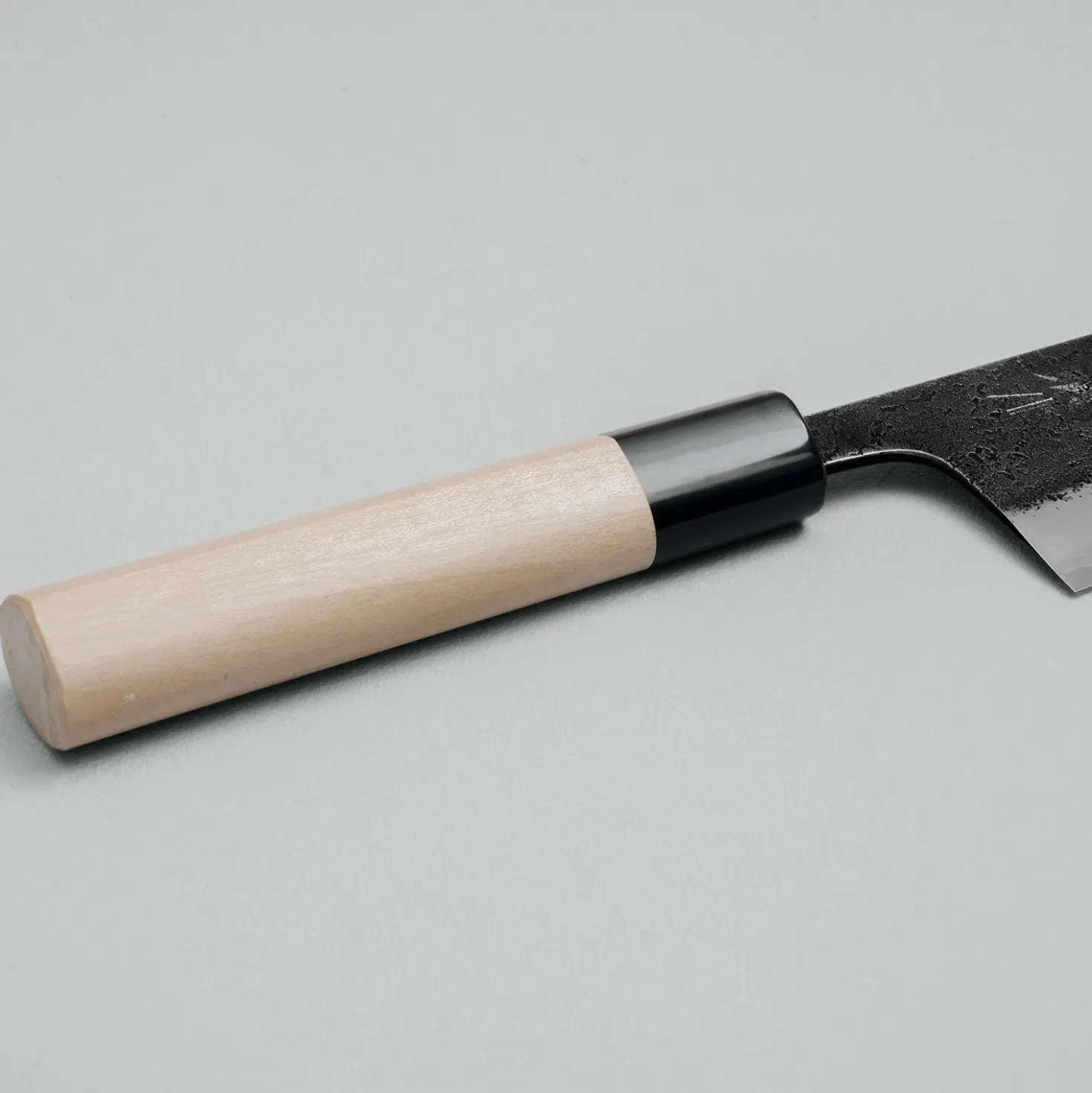 Wakui Shirogami #2 Kurouchi Santoku 16 cm