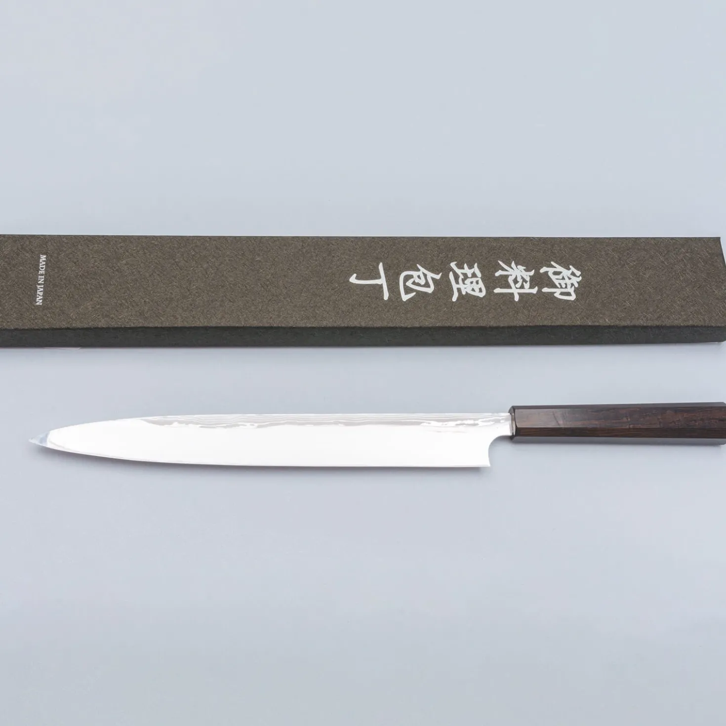Yauji Yoshihiro Aogami #2 Damast Yanagiba 30 cm