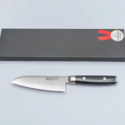 Yaxell Ran 69 Santoku 12.5 cm