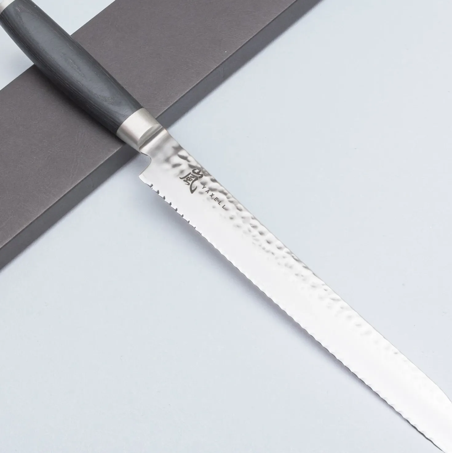 Yaxell Taishi Broodmes 23 cm