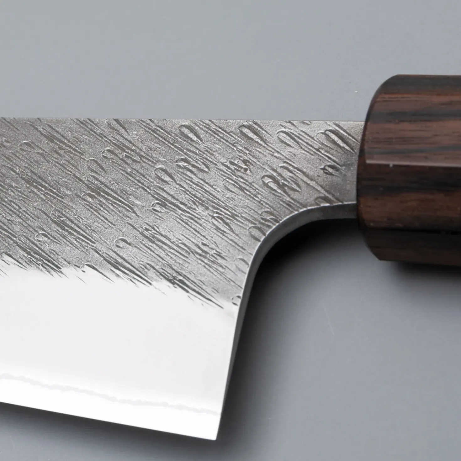 Yoshikane Shirogami #2 Kurouchi Tsuchime Gyuto 210