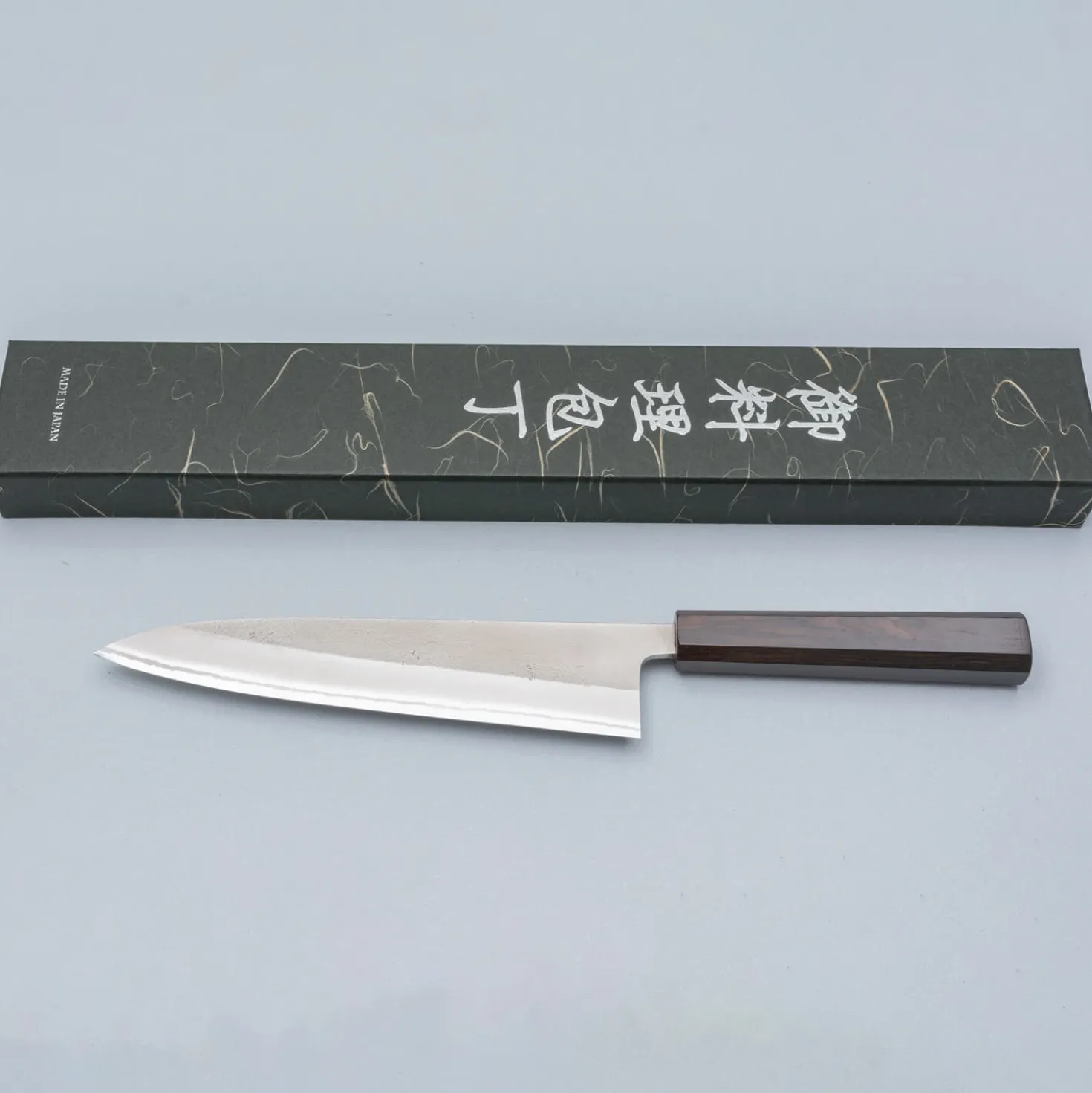 Yoshikane Shirogami #2 Nashiji Ebony Gyuto 21 cm