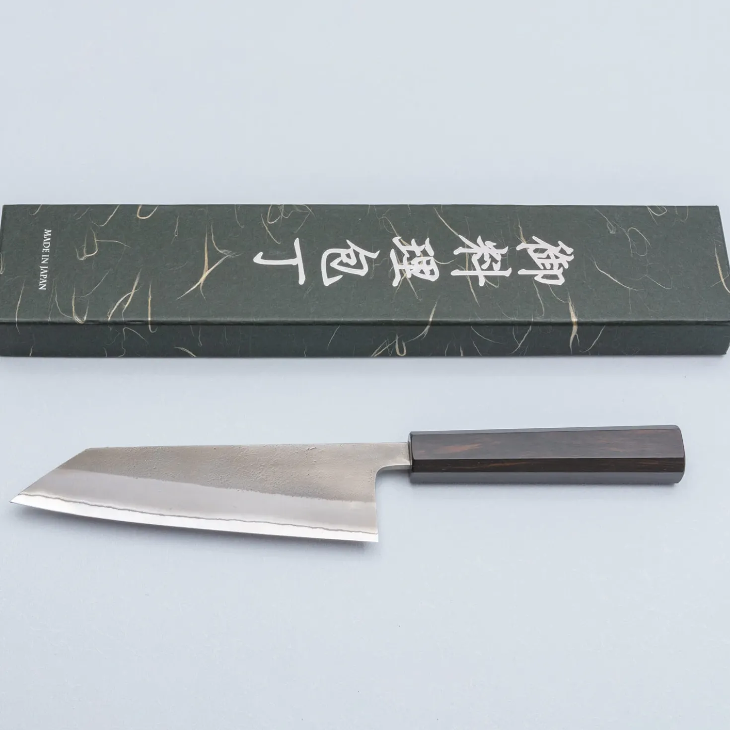 Yoshikane Shirogami #2 Nashiji Ebony Bunka 16 cm