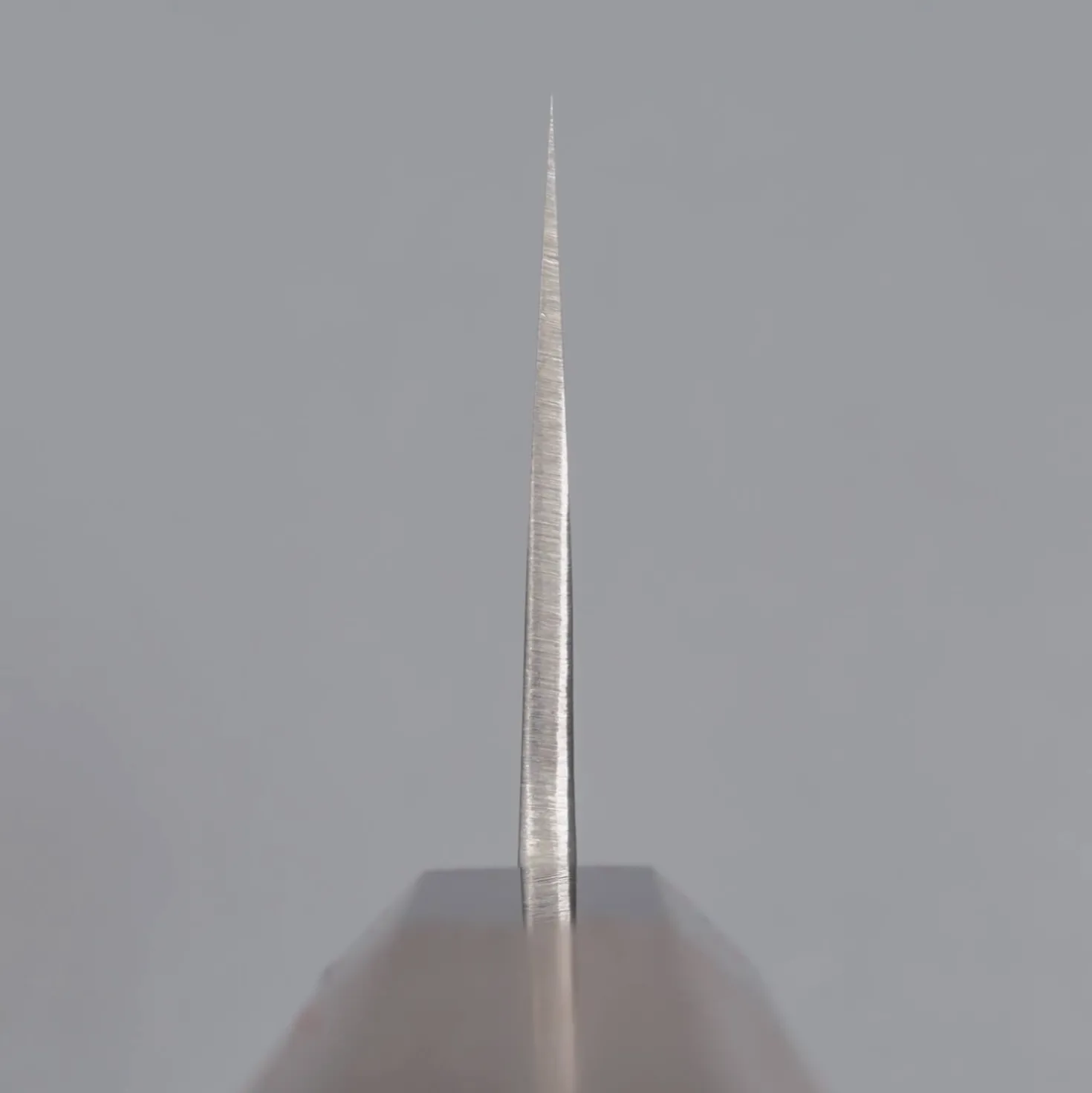 Yoshikane Shirogami #2 Nashiji Santoku