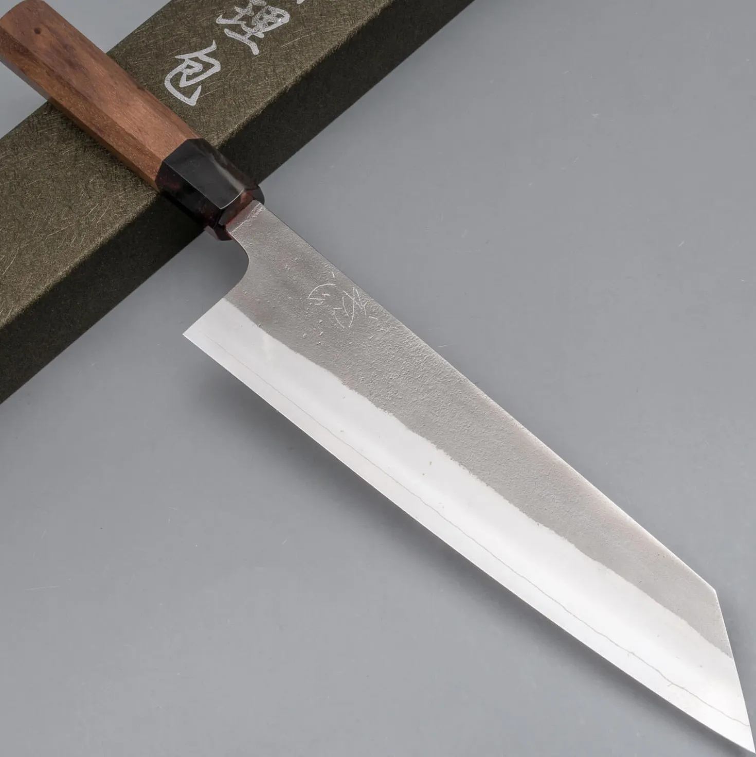 Yoshikane SKD Nashiji Kiritsuke 24 cm