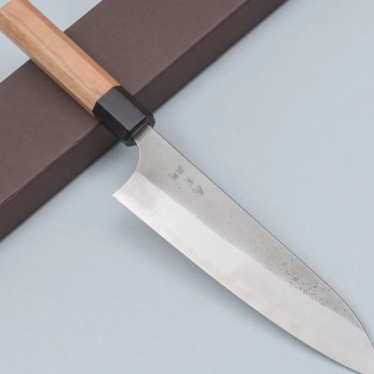 Yoshimi Kato Aogami Super Nashiji Cherry Gyuto 18 cm
