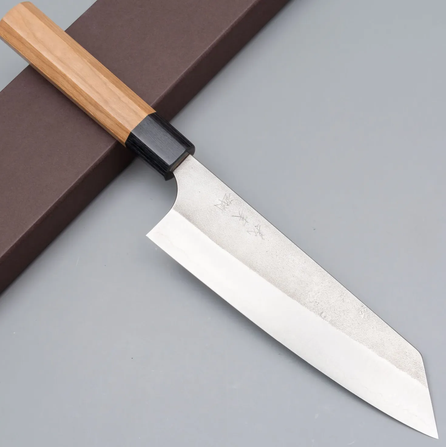 Yoshimi Kato Ginsan Nashiji Bunka 17 cm