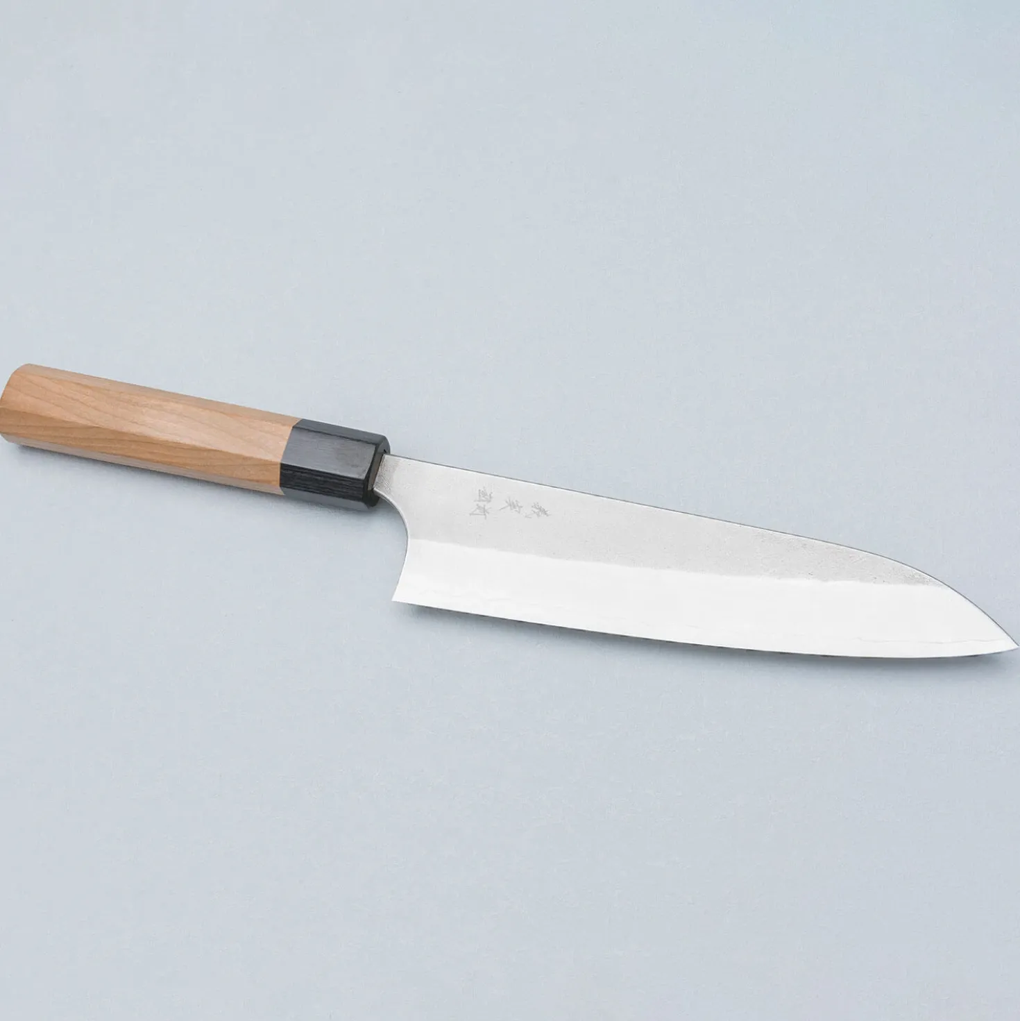 Yoshimi Kato Ginsan Nashiji Gyuto 18 cm