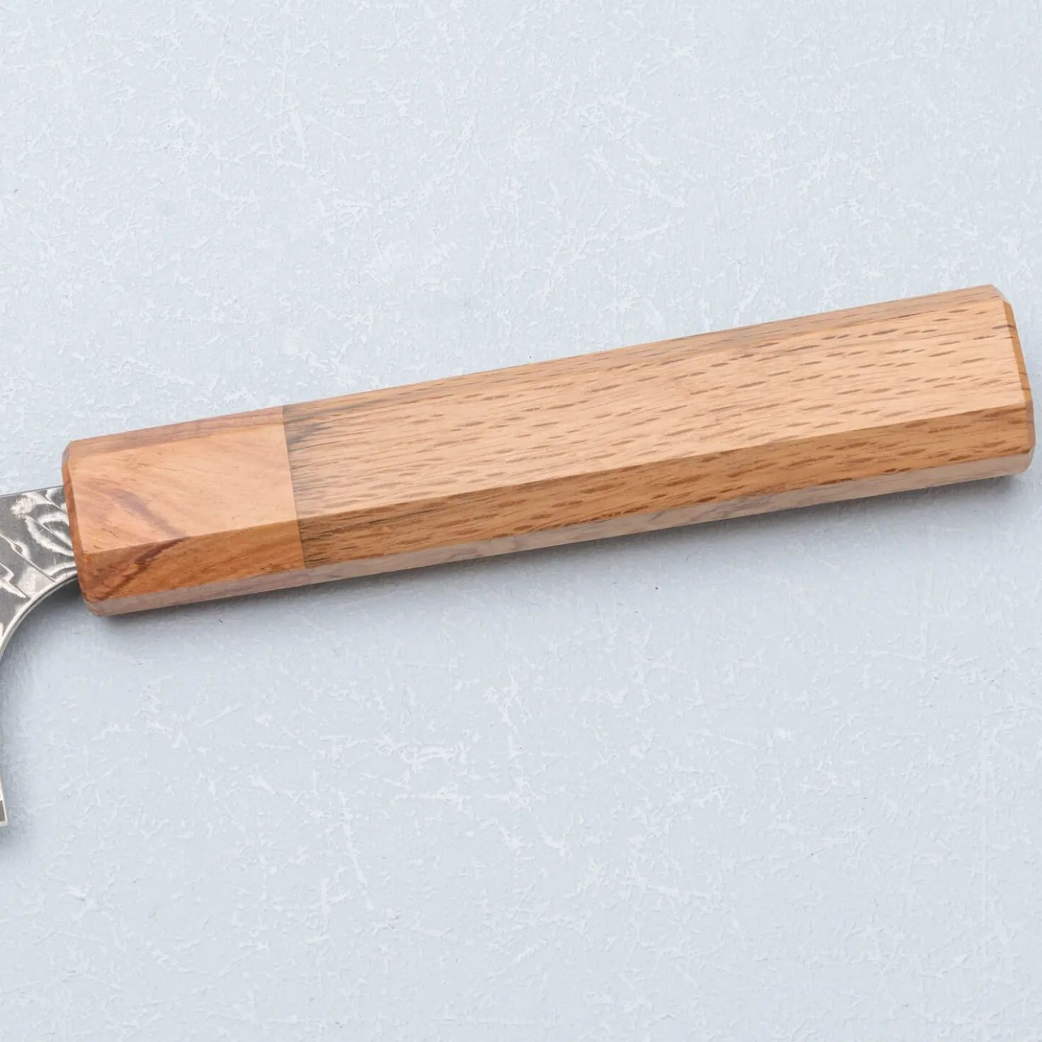 Yoshimi Kato SG2 Damast Oak Gyuto 21 cm