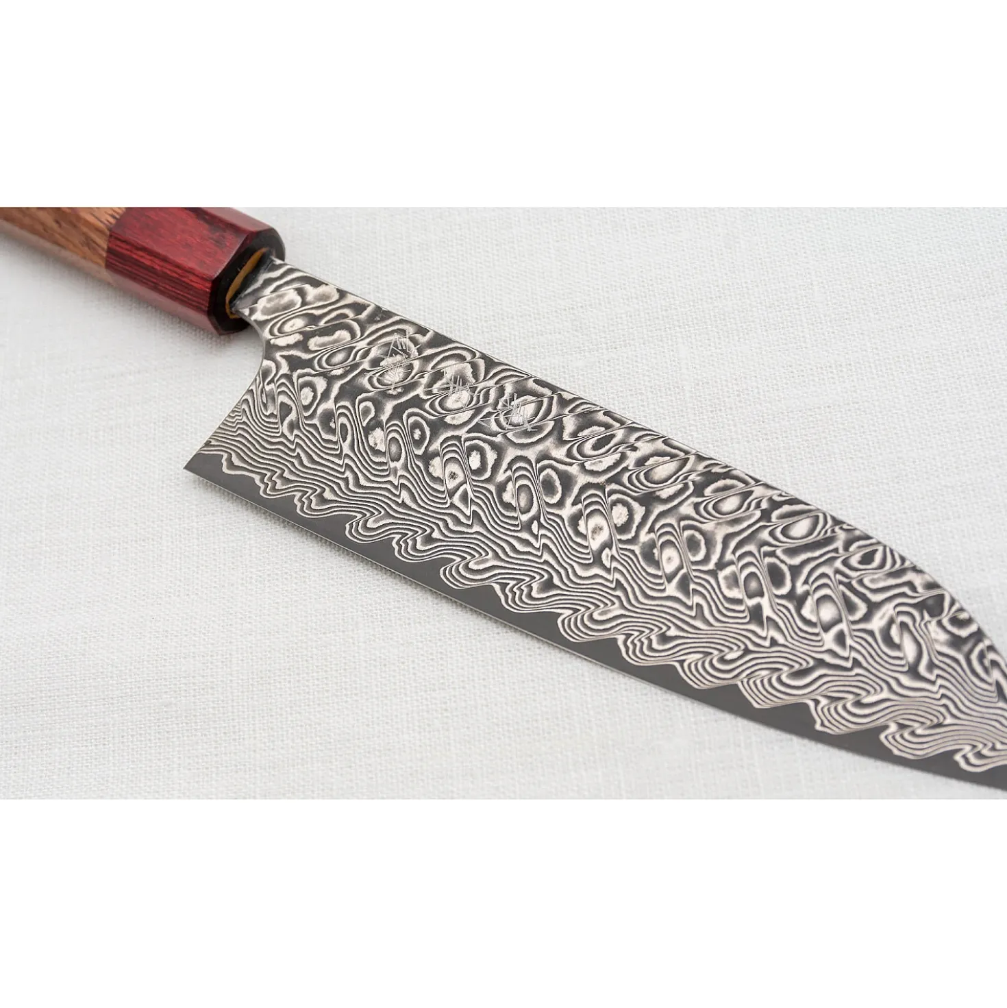 Yoshimi Kato SG2 Damast Santoku 17 cm