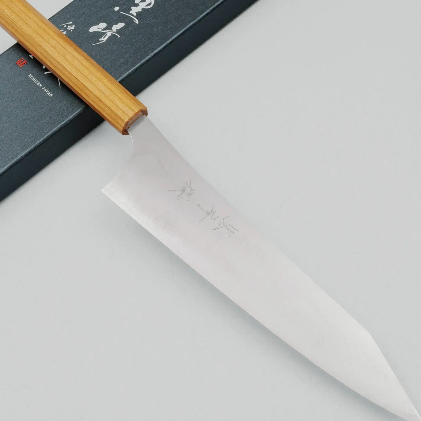 Yu Kurosaki Gekko HAP40 Zelkova Gyuto 24 cm