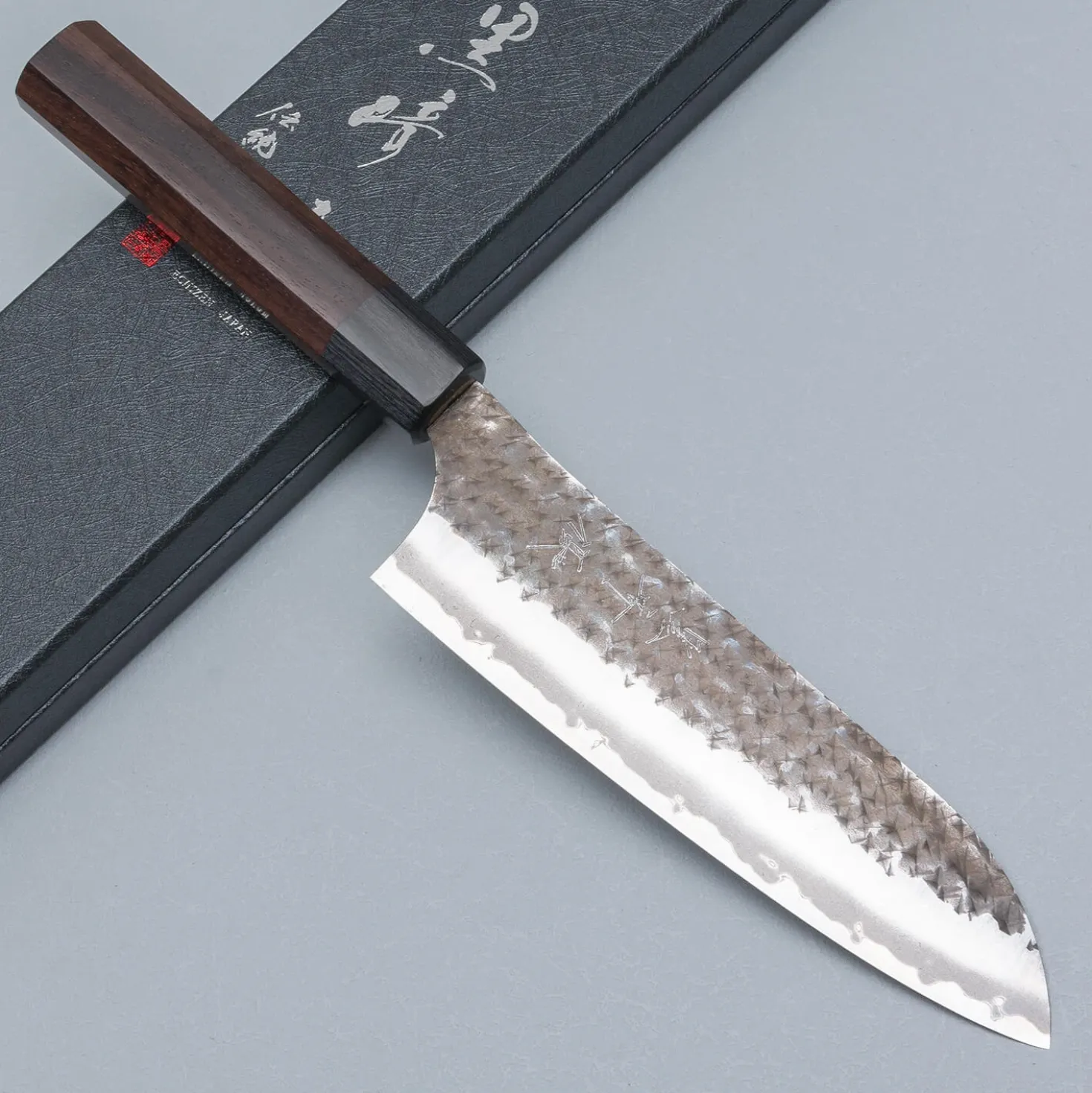 Yu Kurosaki Kokusen Ei Migaki Rosewood Santoku 16.5 cm