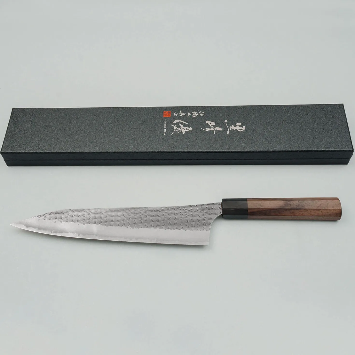 Yu Kurosaki Kokusen Ei Migaki Rosewood Gyuto 24 cm