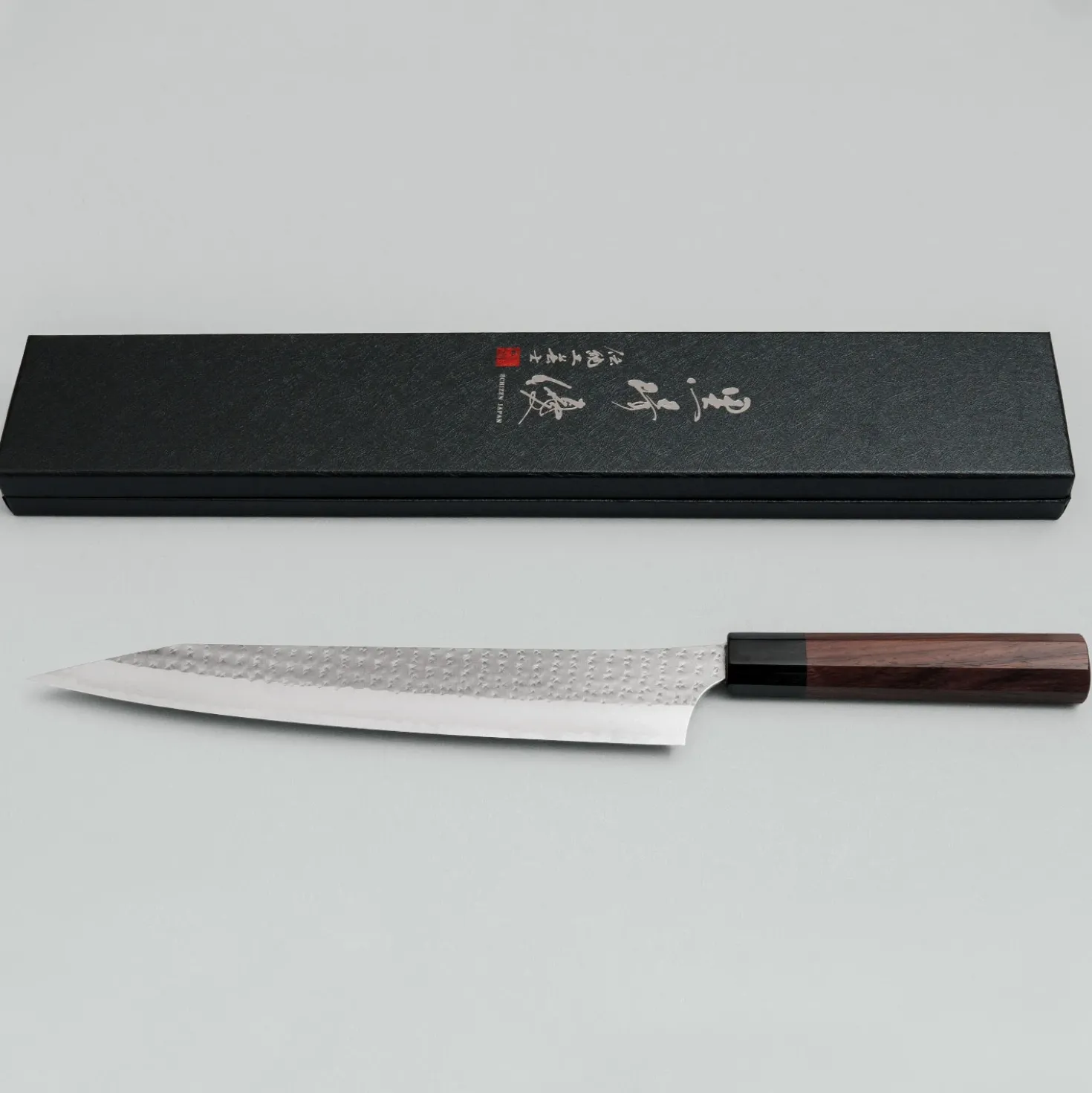 Yu Kurosaki Kokusen Ei Rosewood Migaki Sujihiki 27 cm