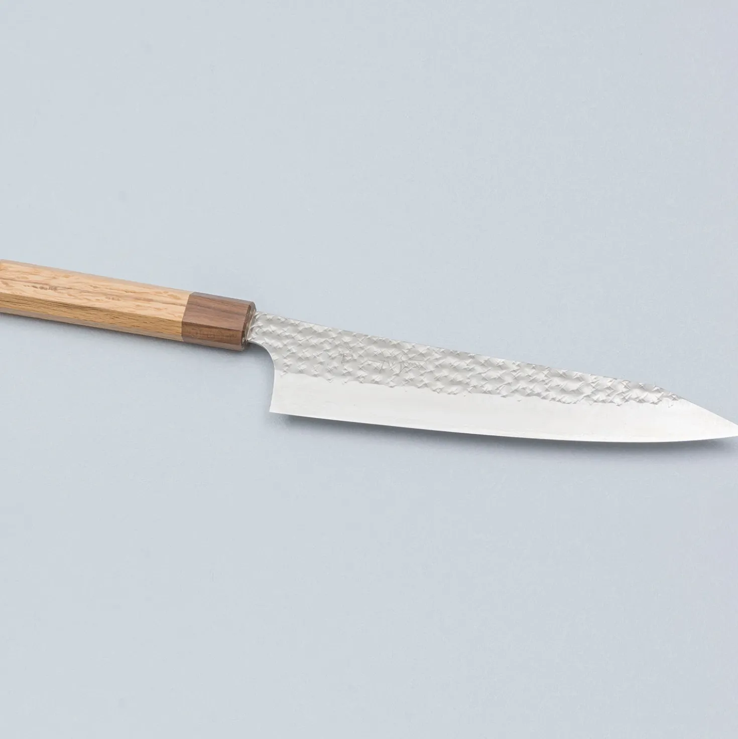 Yu Kurosaki Senko Ei Oak Walnut Gyuto 21 cm