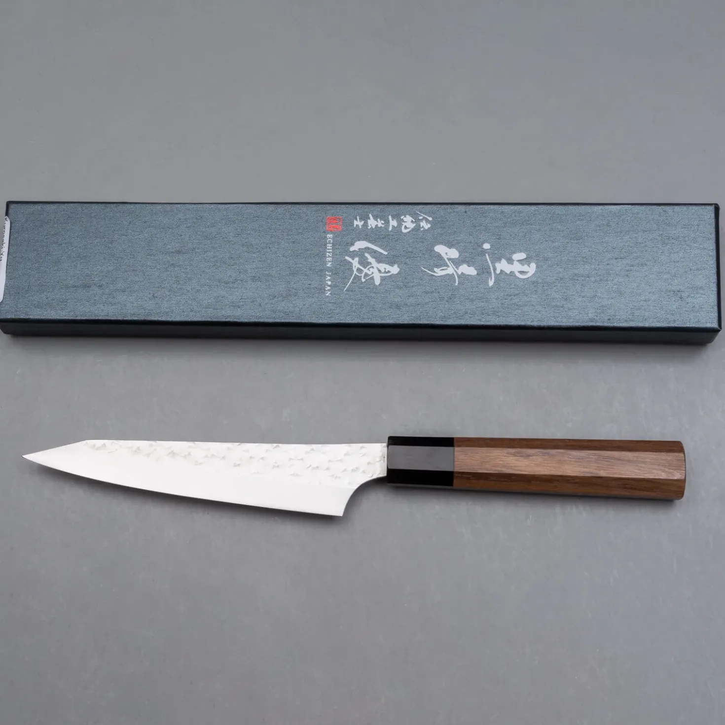 Yu Kurosaki Senko Ei Walnut Petty 13.5 cm