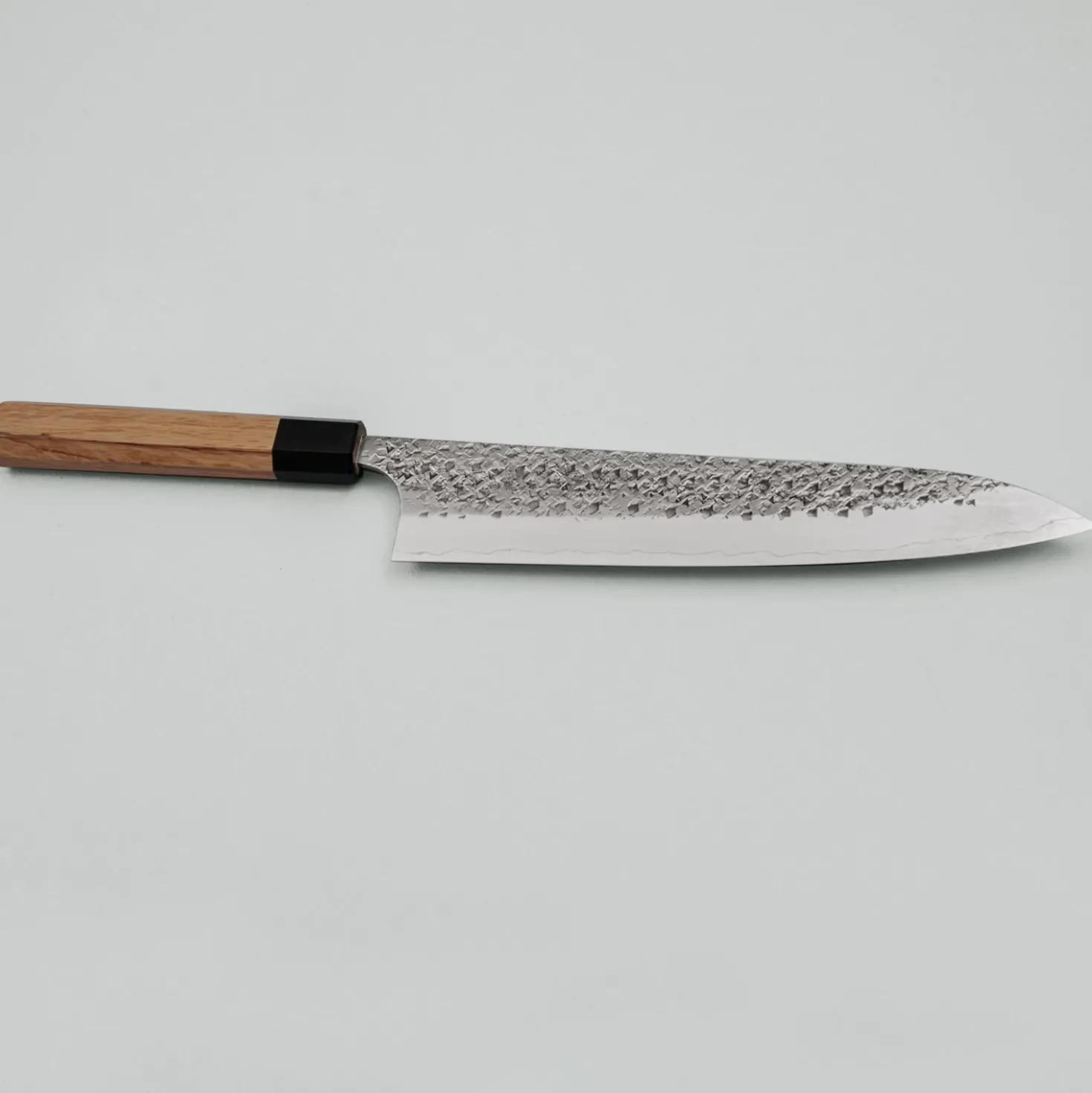 Yu Kurosaki Shizuku Oak Gyuto 24 cm